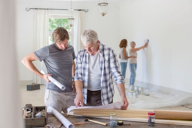 Family-home-renovation-GettyImages-513438249-58a0e0803df78c4758055c1a